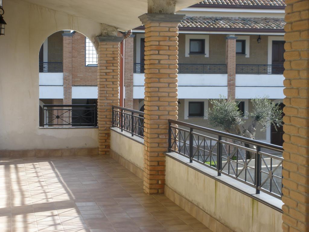 La Vecchia Torre Villa San Nicola Manfredi Kültér fotó